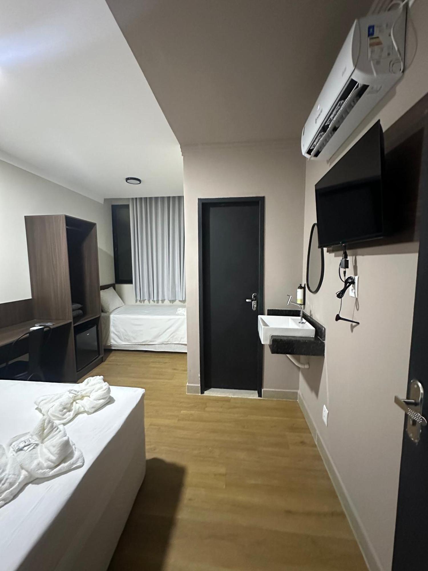 Otto Hotel Governador Valadares Exterior photo
